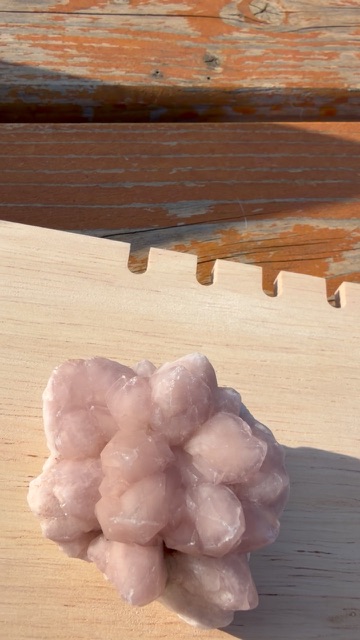 Pierre brute quartz rose cristallisé AA